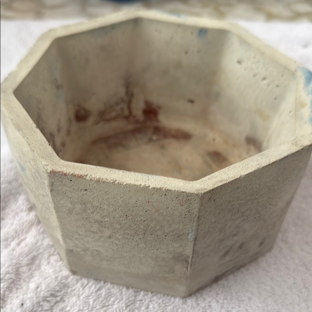 Octagonal Concrete Planter - Gray